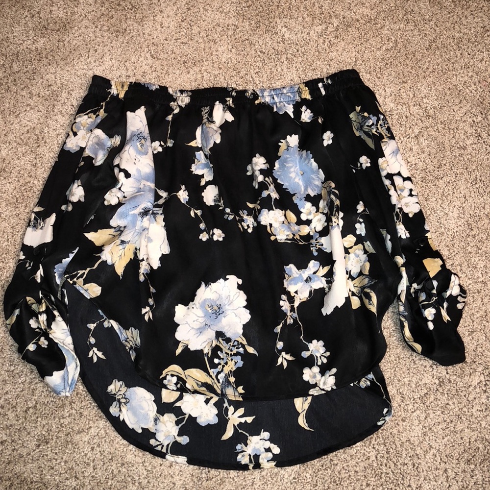 Off the shoulders top